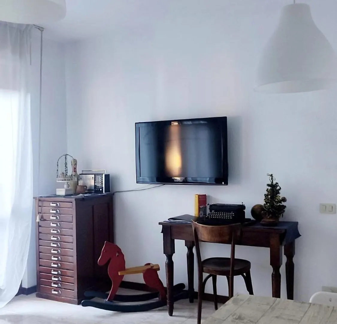 Apartment Holiday Home Bergamo 1